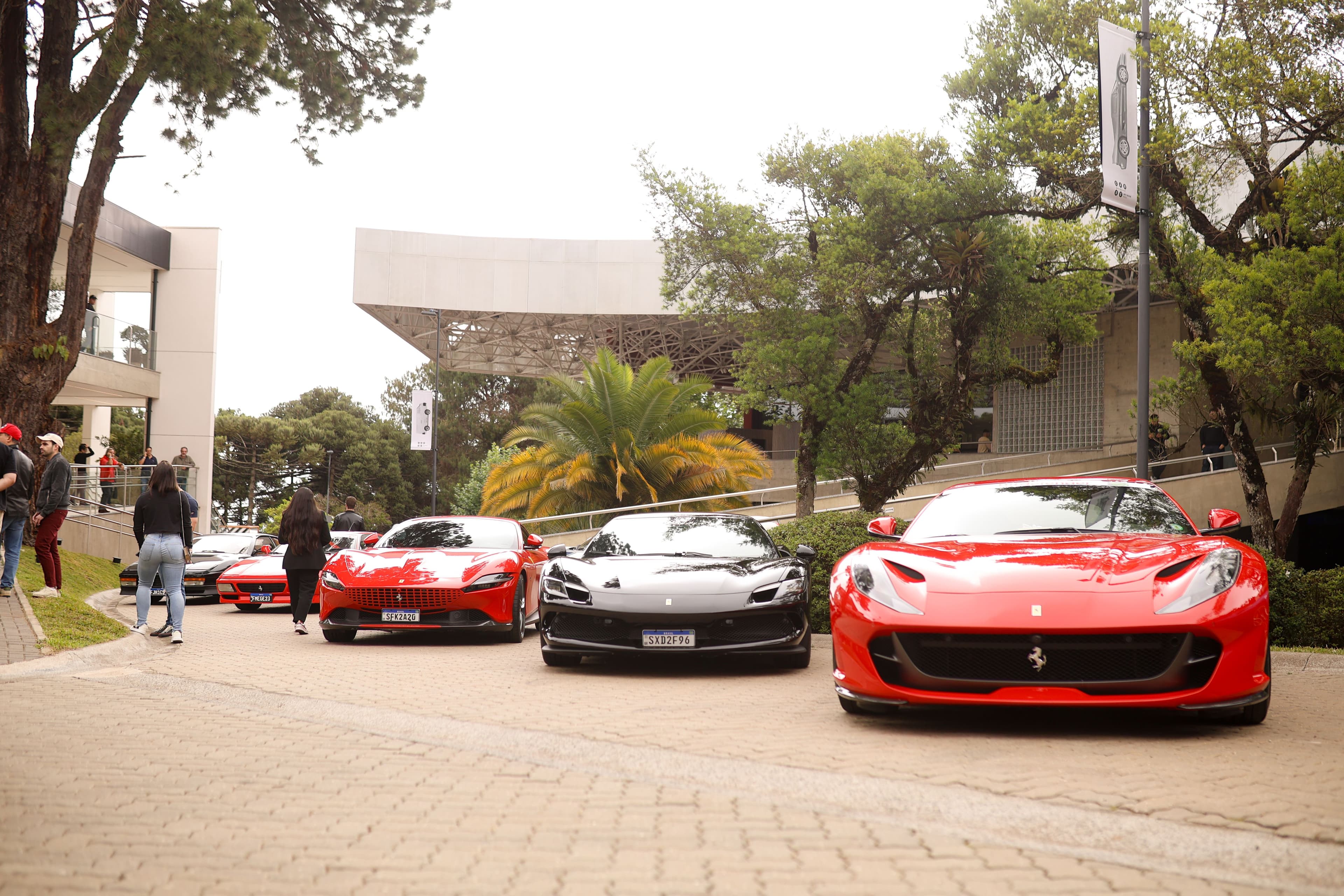 Ferrari Owners Club Brazil meeting